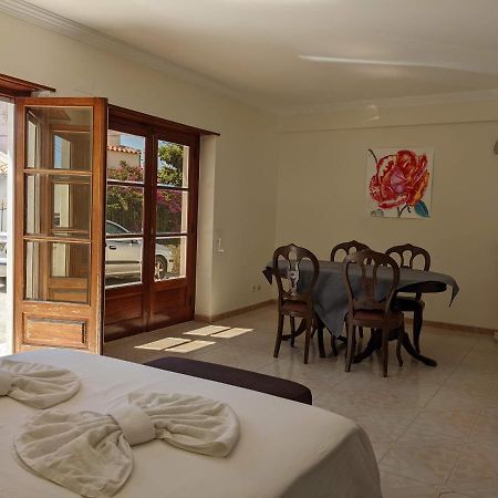 La Em Cima Apartman Sesimbra Kültér fotó