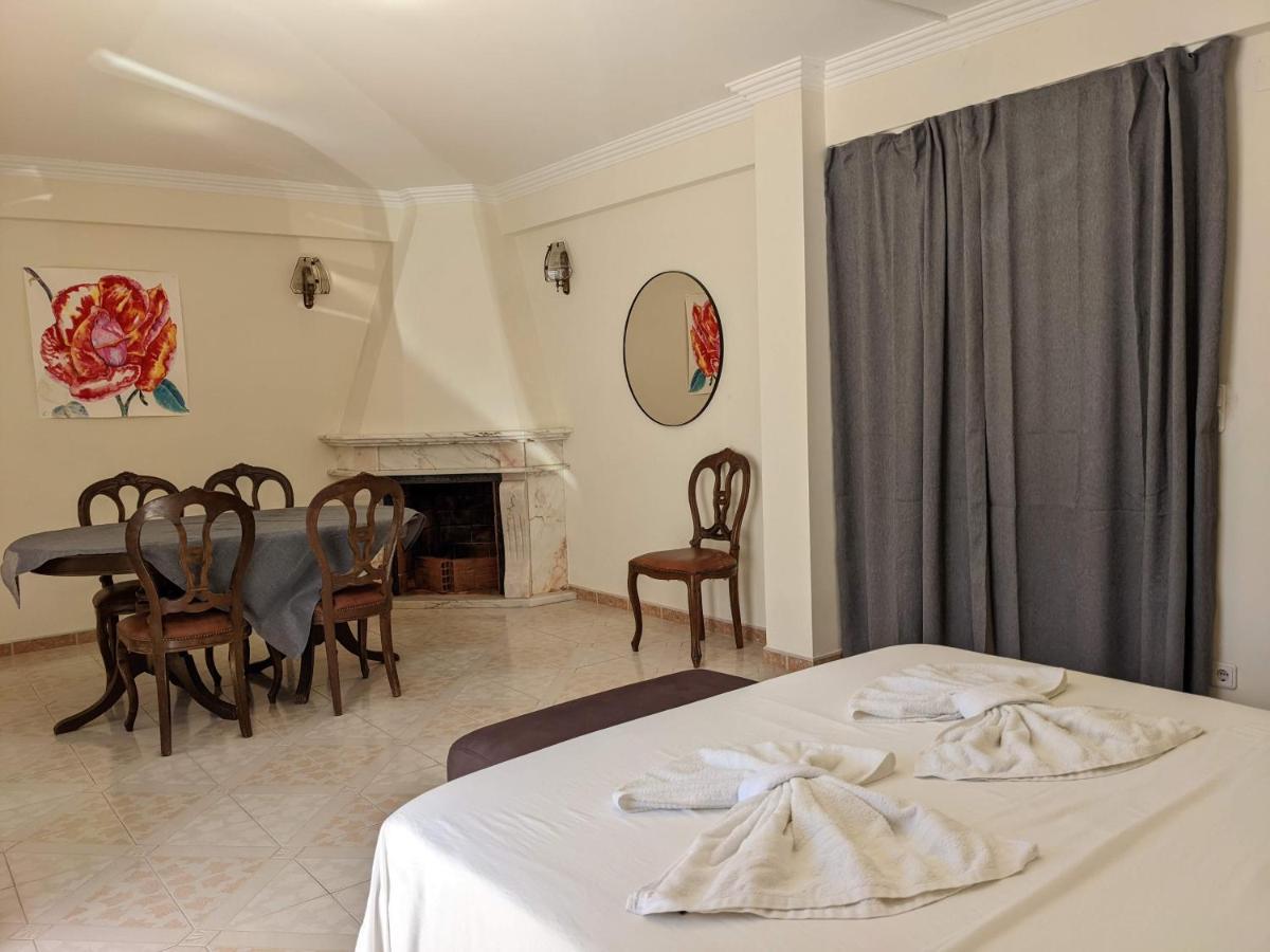 La Em Cima Apartman Sesimbra Kültér fotó