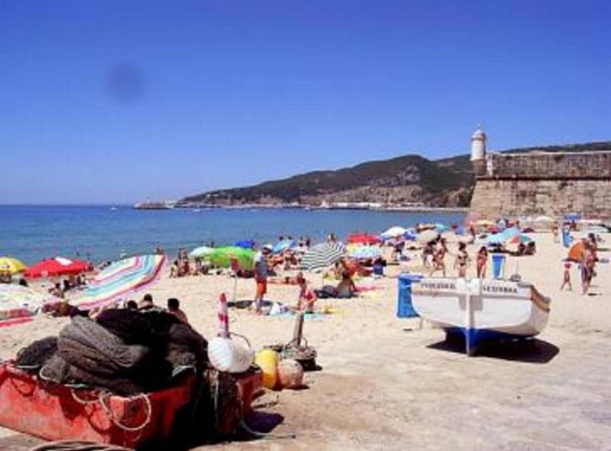 La Em Cima Apartman Sesimbra Kültér fotó